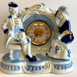 Vintage Porcelain Colonial Mantel/Bedroom/ Clock (early‎ 1900’s)